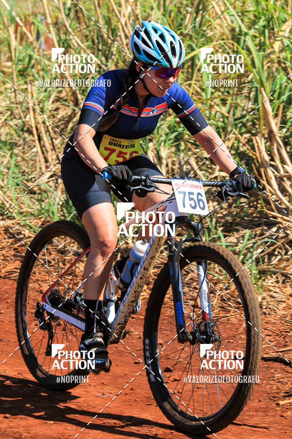 Buy your photos of the eventCROSS DUATHLON on Fotop