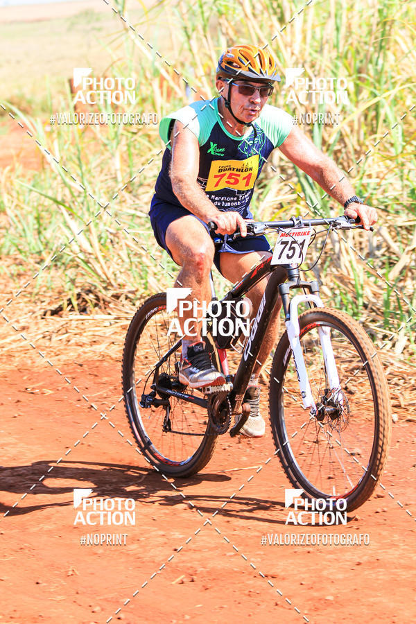 Buy your photos of the eventCROSS DUATHLON on Fotop