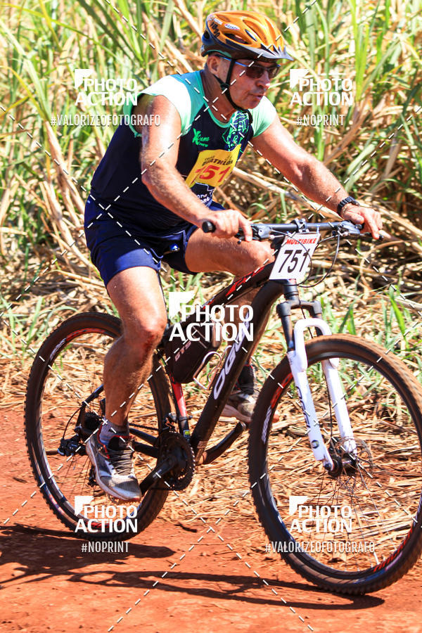 Buy your photos of the eventCROSS DUATHLON on Fotop