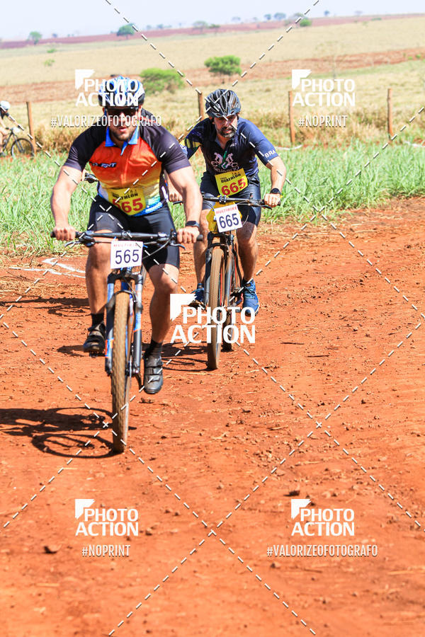 Buy your photos of the eventCROSS DUATHLON on Fotop