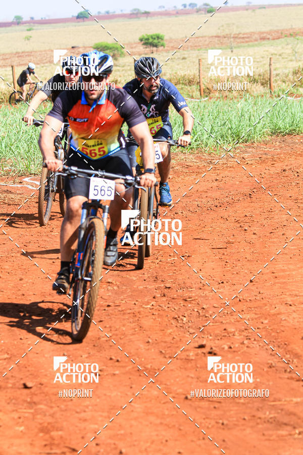 Buy your photos of the eventCROSS DUATHLON on Fotop