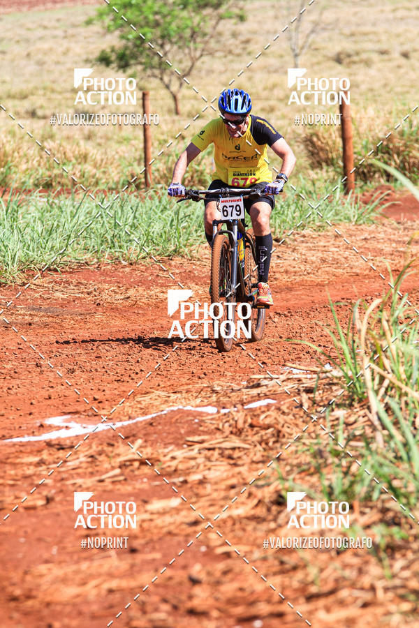 Buy your photos of the eventCROSS DUATHLON on Fotop