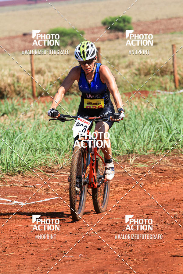 Buy your photos of the eventCROSS DUATHLON on Fotop