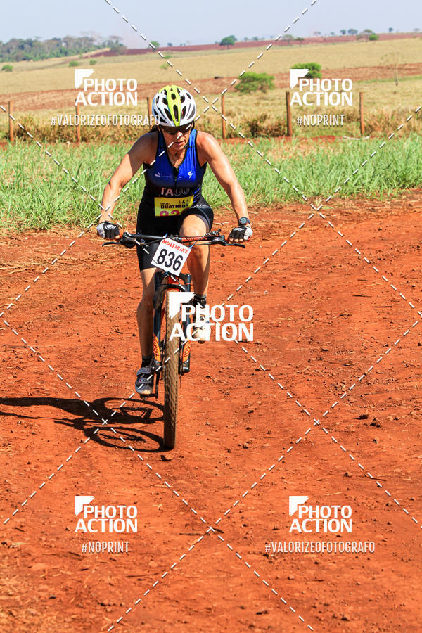 Buy your photos of the eventCROSS DUATHLON on Fotop