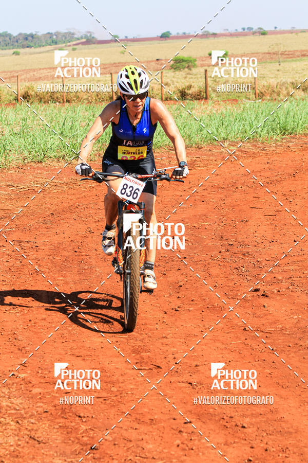 Buy your photos of the eventCROSS DUATHLON on Fotop