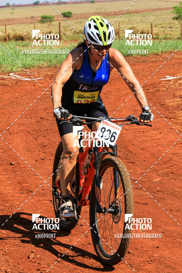 Buy your photos of the eventCROSS DUATHLON on Fotop