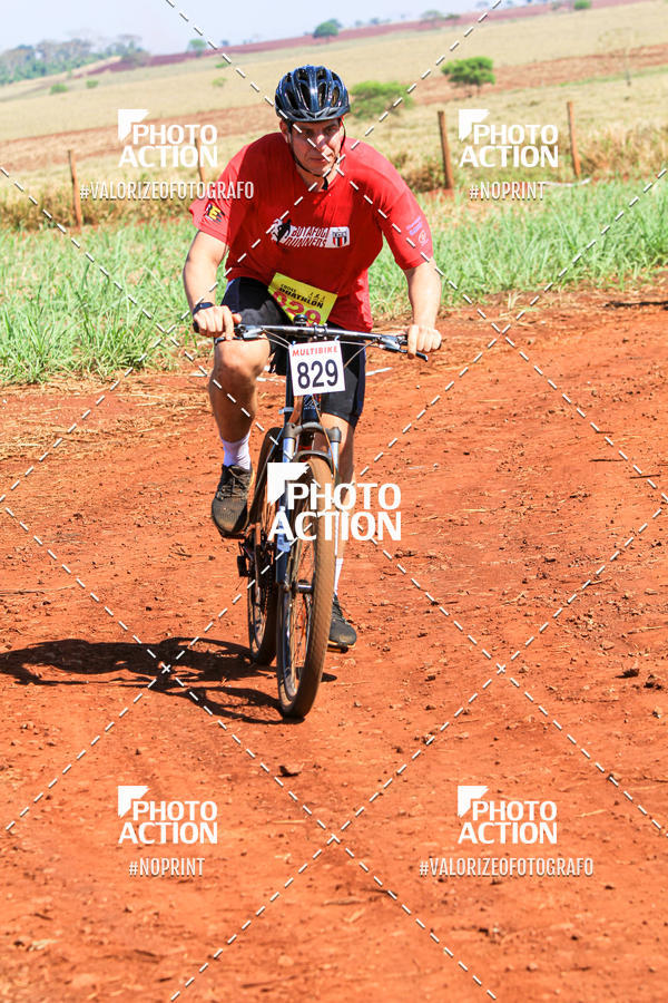 Buy your photos of the eventCROSS DUATHLON on Fotop