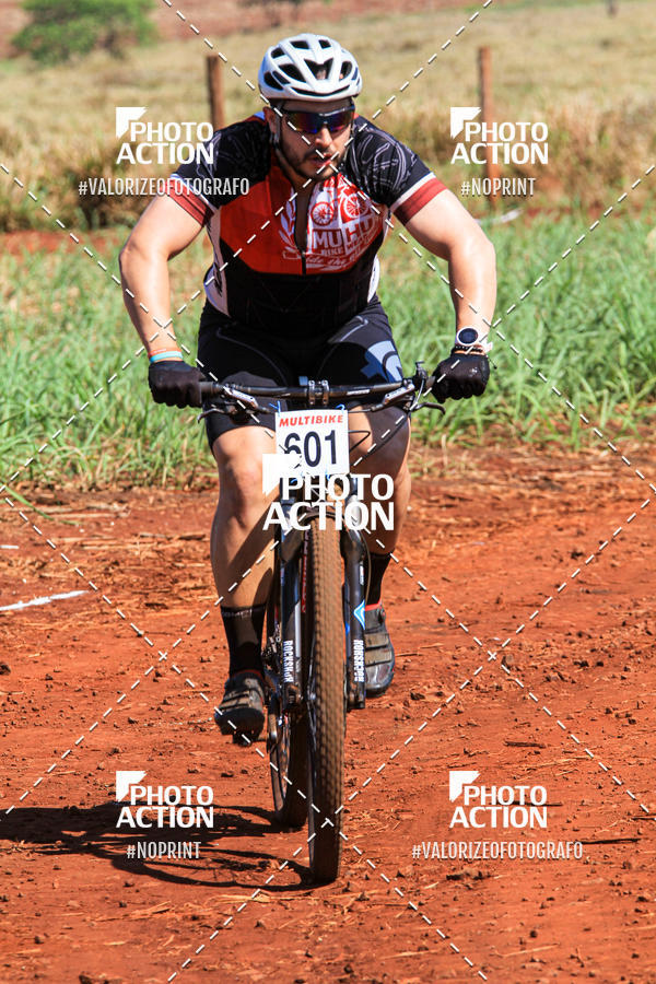 Buy your photos of the eventCROSS DUATHLON on Fotop