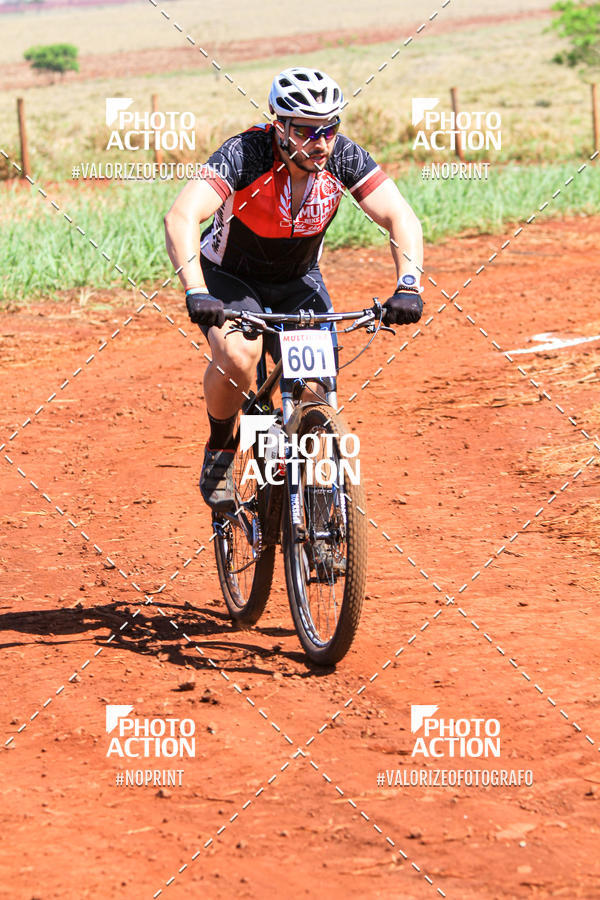 Buy your photos of the eventCROSS DUATHLON on Fotop