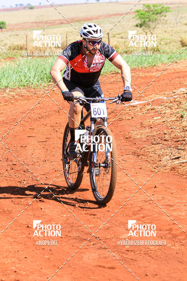 Buy your photos of the eventCROSS DUATHLON on Fotop