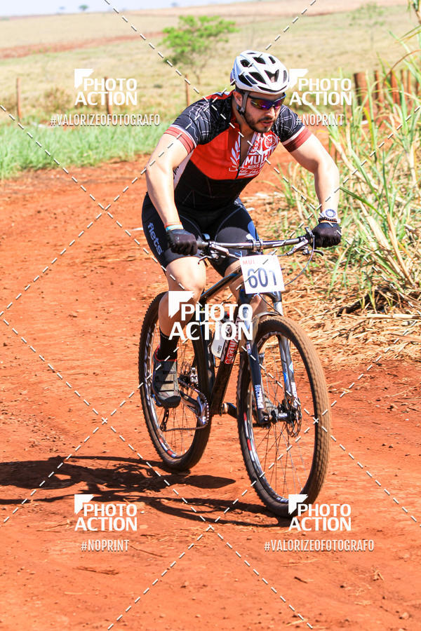 Buy your photos of the eventCROSS DUATHLON on Fotop