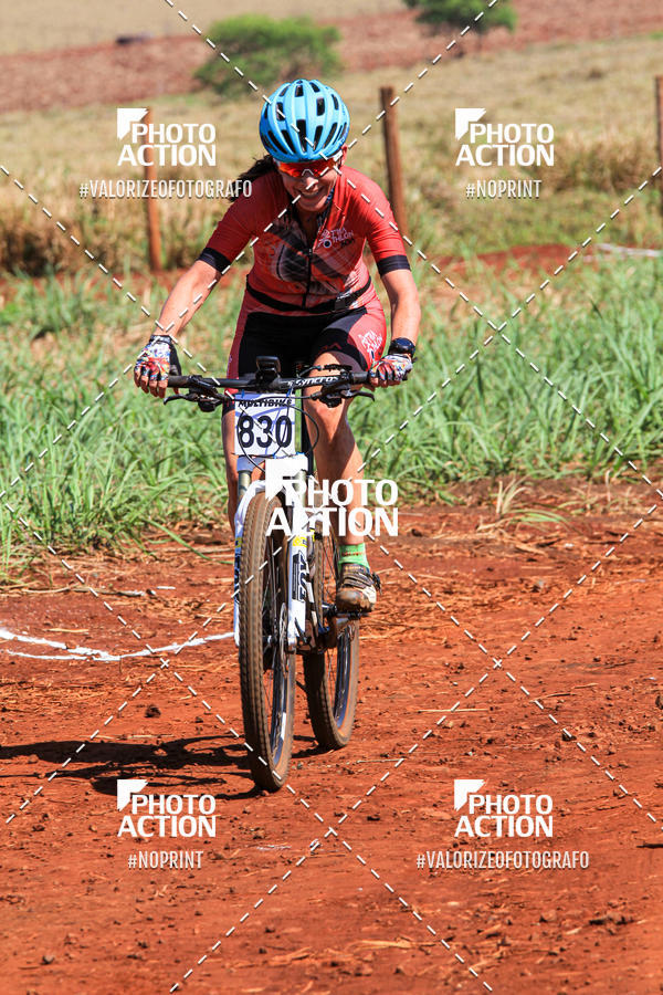 Buy your photos of the eventCROSS DUATHLON on Fotop