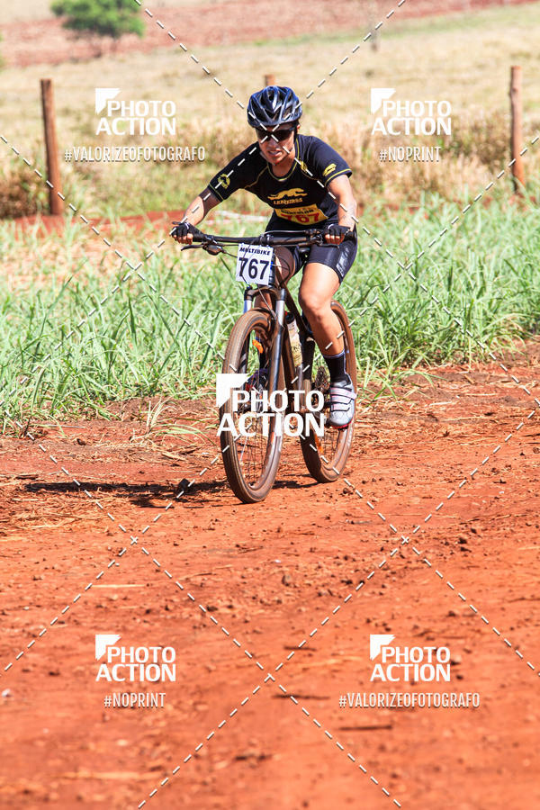 Buy your photos of the eventCROSS DUATHLON on Fotop