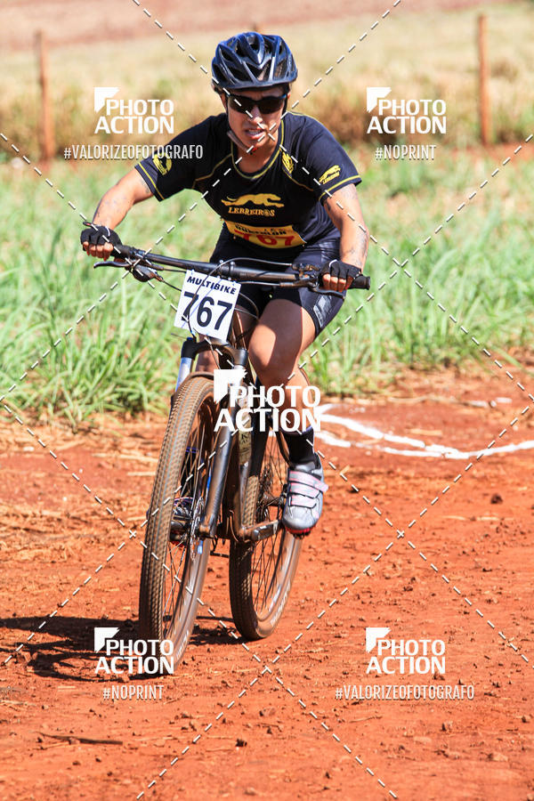 Buy your photos of the eventCROSS DUATHLON on Fotop