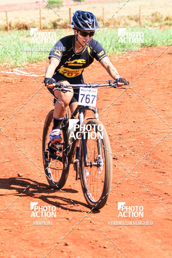 Buy your photos of the eventCROSS DUATHLON on Fotop