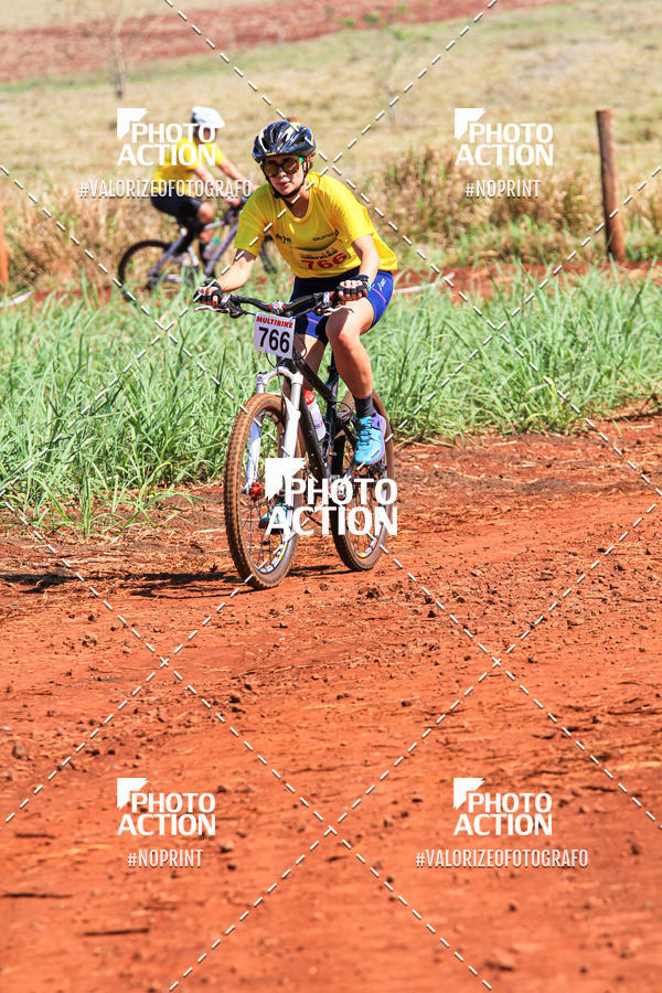 Buy your photos of the eventCROSS DUATHLON on Fotop