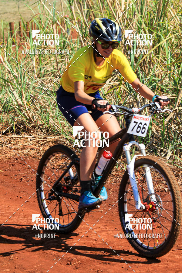 Buy your photos of the eventCROSS DUATHLON on Fotop