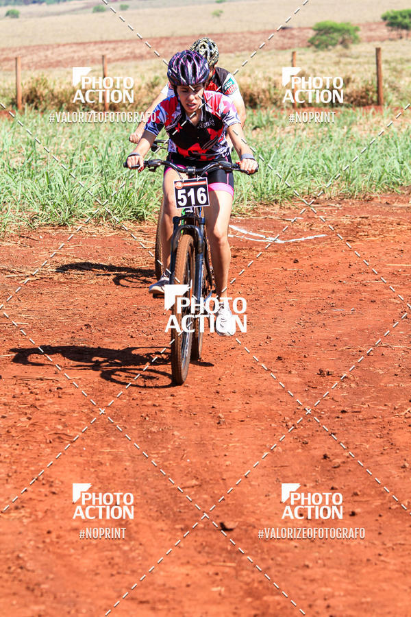 Buy your photos of the eventCROSS DUATHLON on Fotop