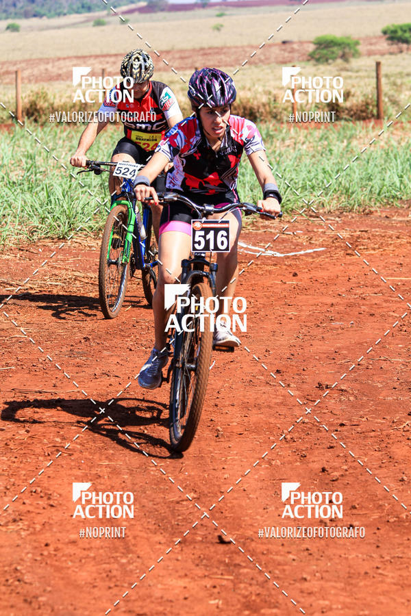 Buy your photos of the eventCROSS DUATHLON on Fotop