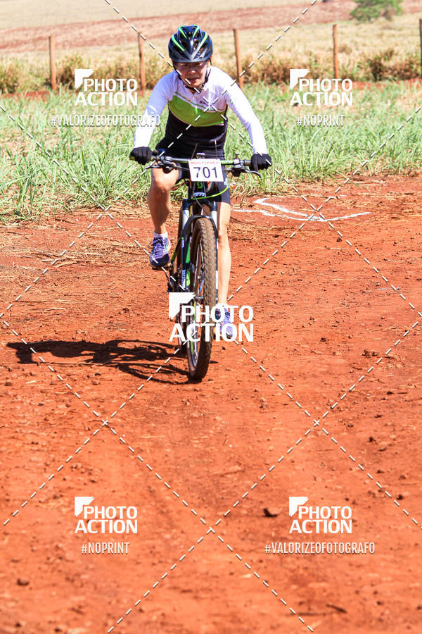 Buy your photos of the eventCROSS DUATHLON on Fotop
