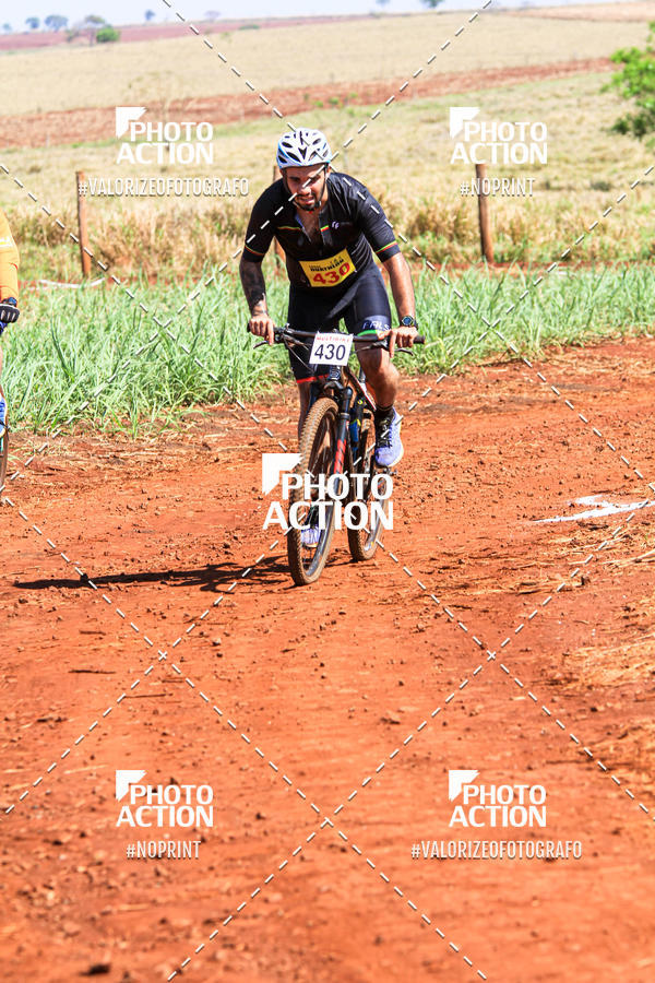 Buy your photos of the eventCROSS DUATHLON on Fotop