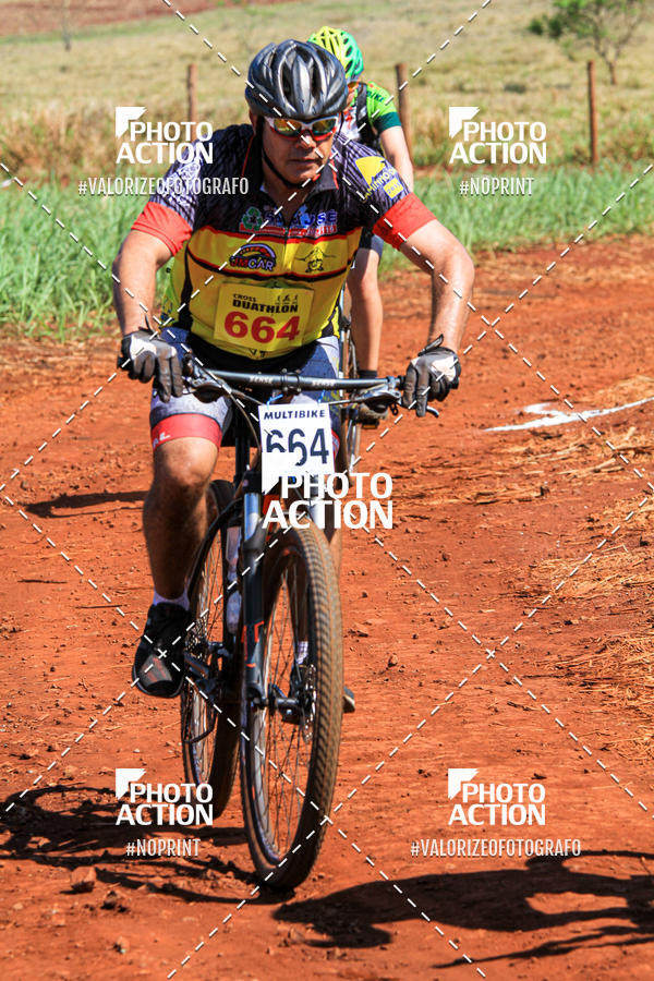 Buy your photos of the eventCROSS DUATHLON on Fotop