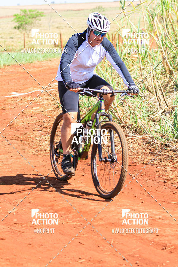 Buy your photos of the eventCROSS DUATHLON on Fotop