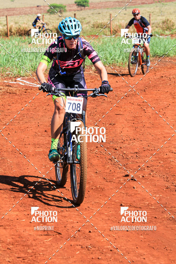 Buy your photos of the eventCROSS DUATHLON on Fotop