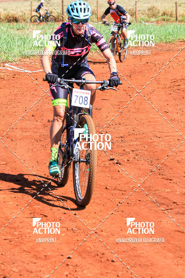 Buy your photos of the eventCROSS DUATHLON on Fotop