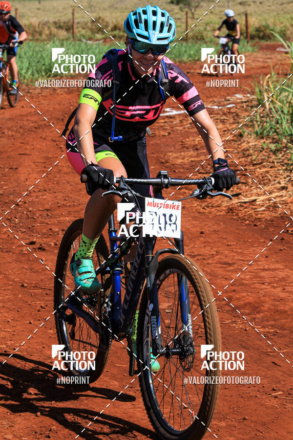 Buy your photos of the eventCROSS DUATHLON on Fotop