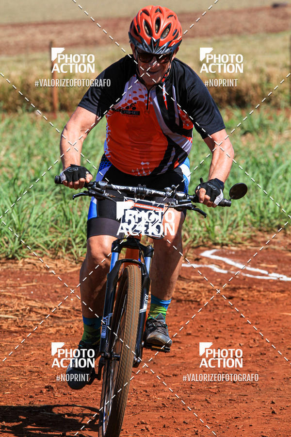 Buy your photos of the eventCROSS DUATHLON on Fotop