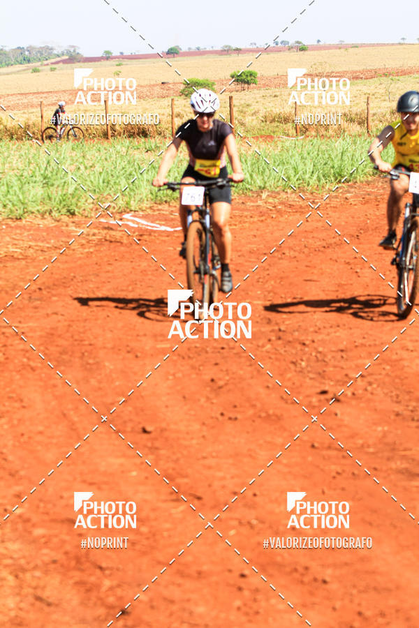 Buy your photos of the eventCROSS DUATHLON on Fotop