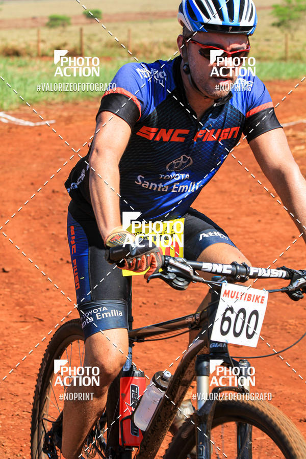 Buy your photos of the eventCROSS DUATHLON on Fotop