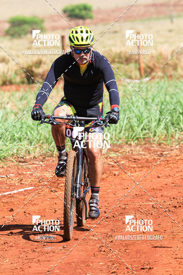 Buy your photos of the eventCROSS DUATHLON on Fotop