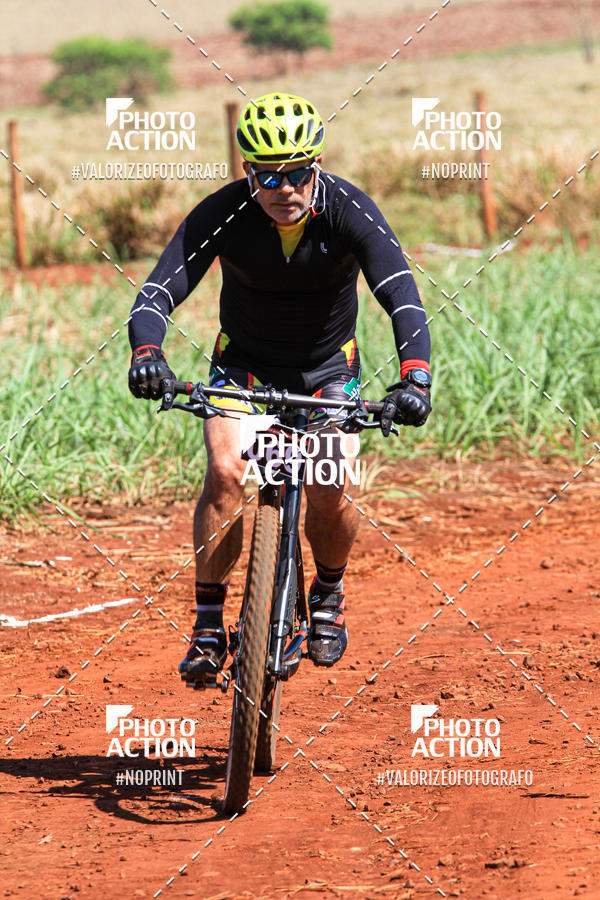 Buy your photos of the eventCROSS DUATHLON on Fotop