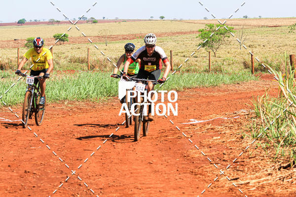 Buy your photos of the eventCROSS DUATHLON on Fotop