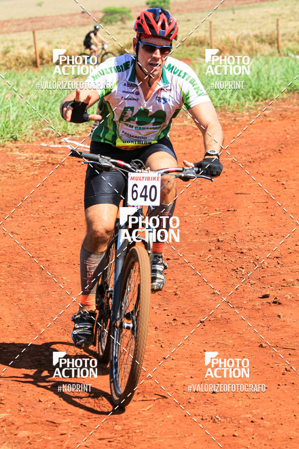 Buy your photos of the eventCROSS DUATHLON on Fotop