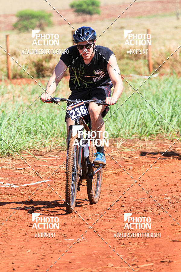 Buy your photos of the eventCROSS DUATHLON on Fotop