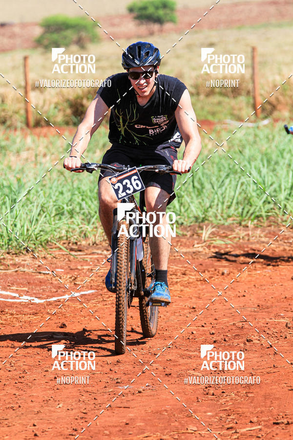Buy your photos of the eventCROSS DUATHLON on Fotop