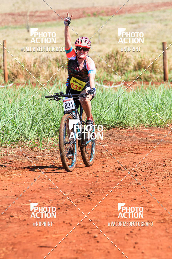 Buy your photos of the eventCROSS DUATHLON on Fotop