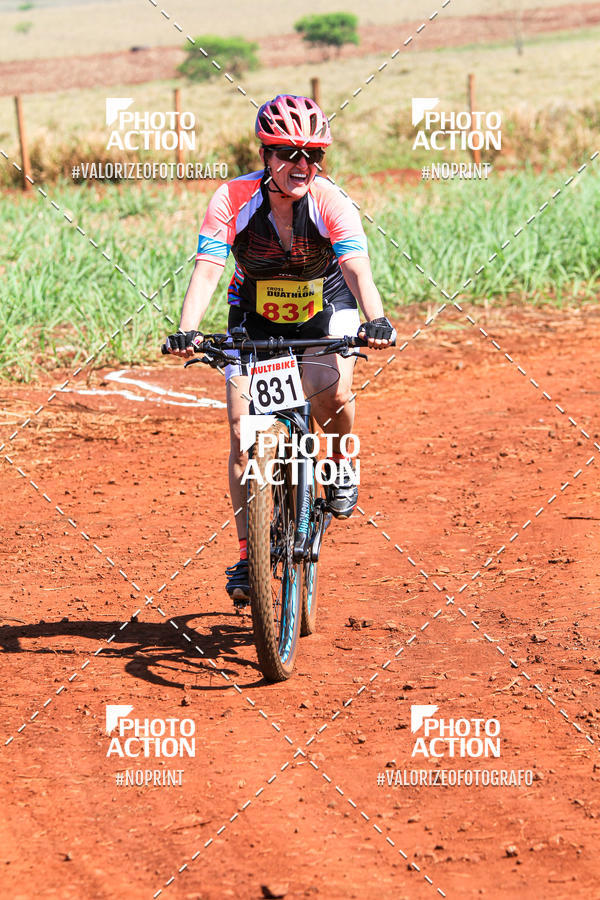 Buy your photos of the eventCROSS DUATHLON on Fotop