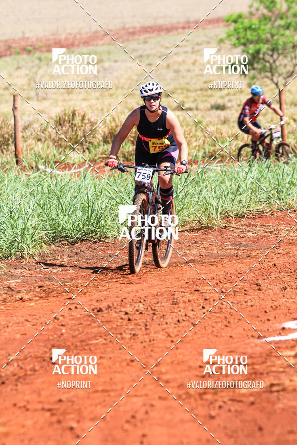 Buy your photos of the eventCROSS DUATHLON on Fotop
