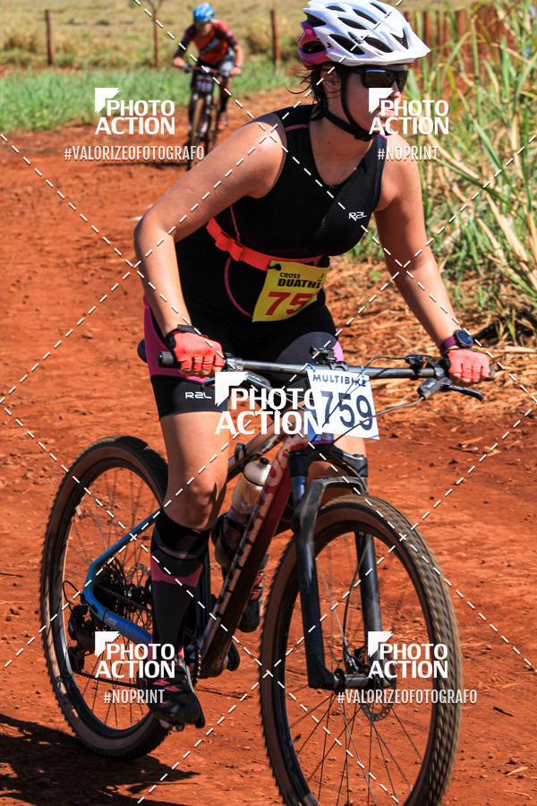 Buy your photos of the eventCROSS DUATHLON on Fotop