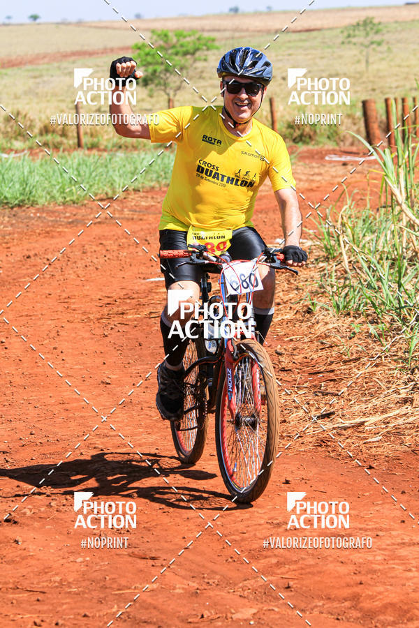 Buy your photos of the eventCROSS DUATHLON on Fotop