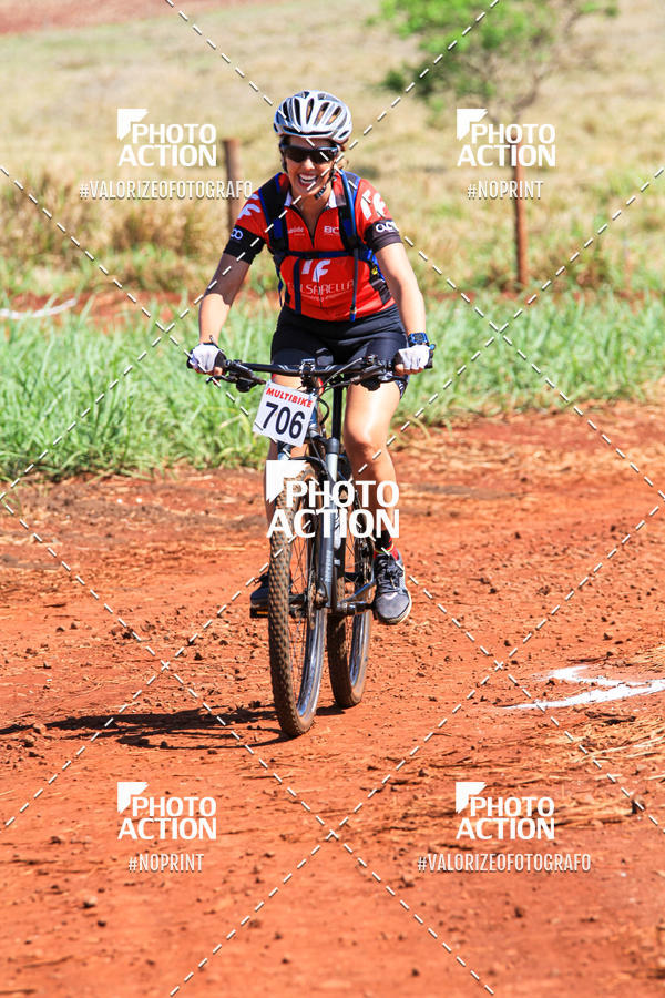 Buy your photos of the eventCROSS DUATHLON on Fotop
