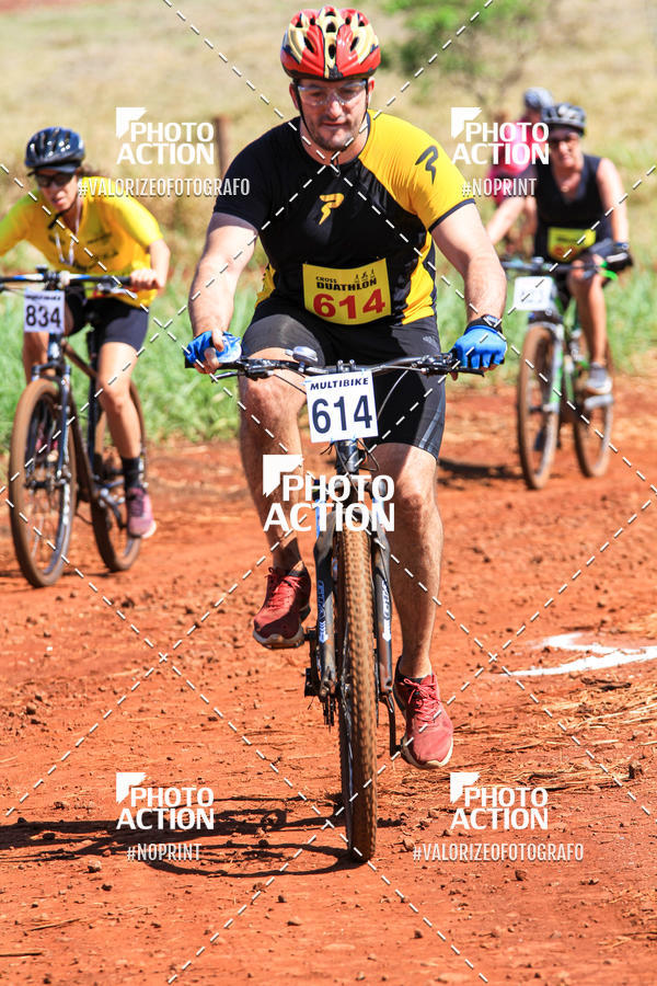 Buy your photos of the eventCROSS DUATHLON on Fotop