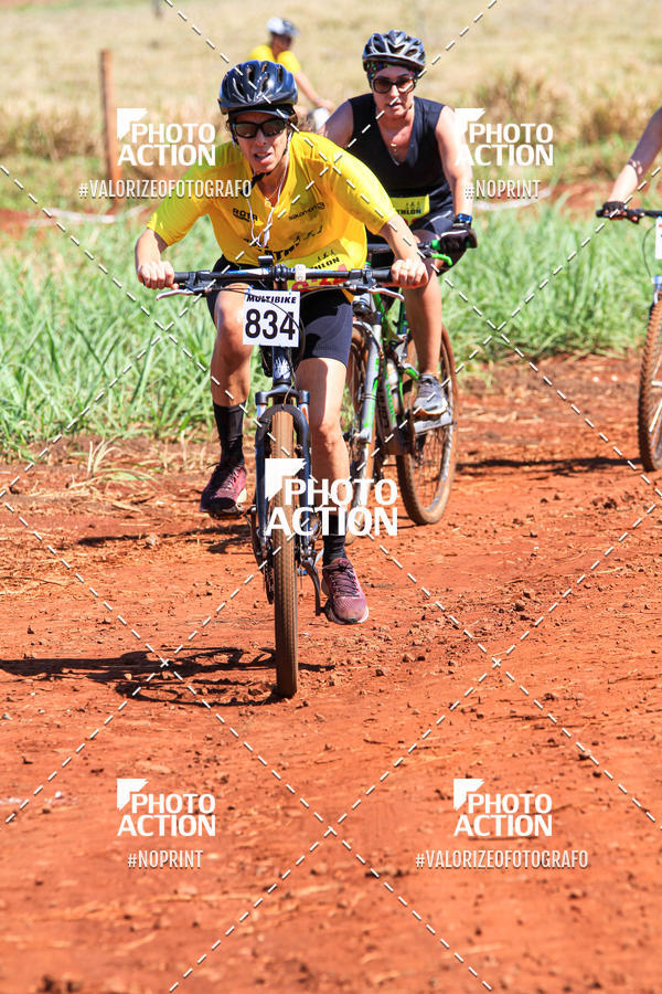 Buy your photos of the eventCROSS DUATHLON on Fotop