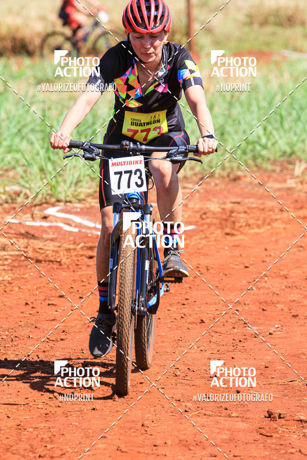 Buy your photos of the eventCROSS DUATHLON on Fotop