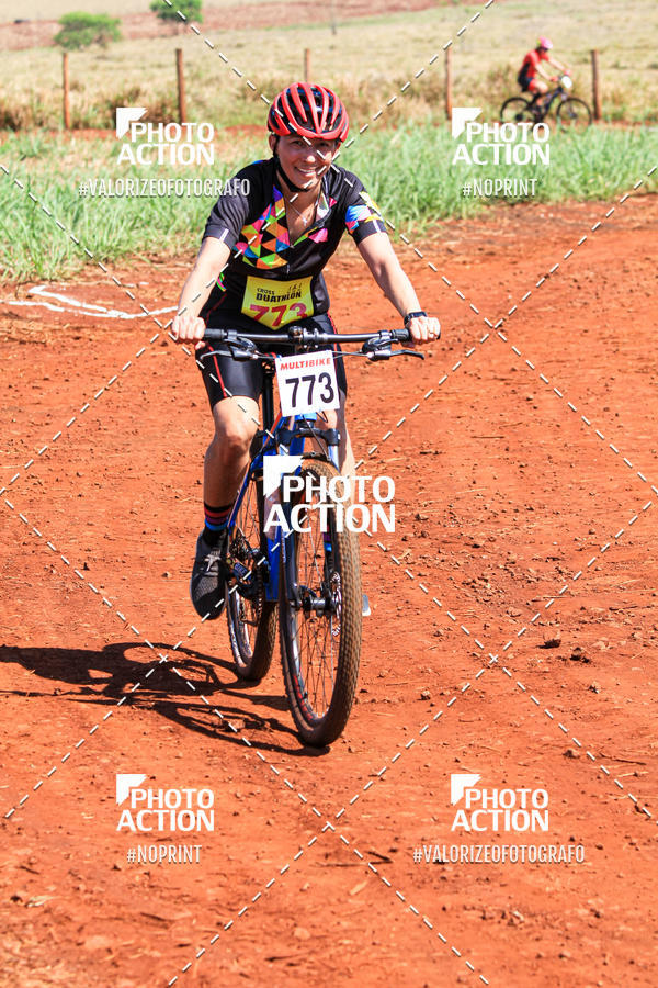 Buy your photos of the eventCROSS DUATHLON on Fotop