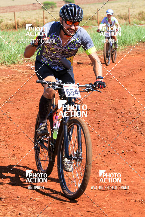Buy your photos of the eventCROSS DUATHLON on Fotop